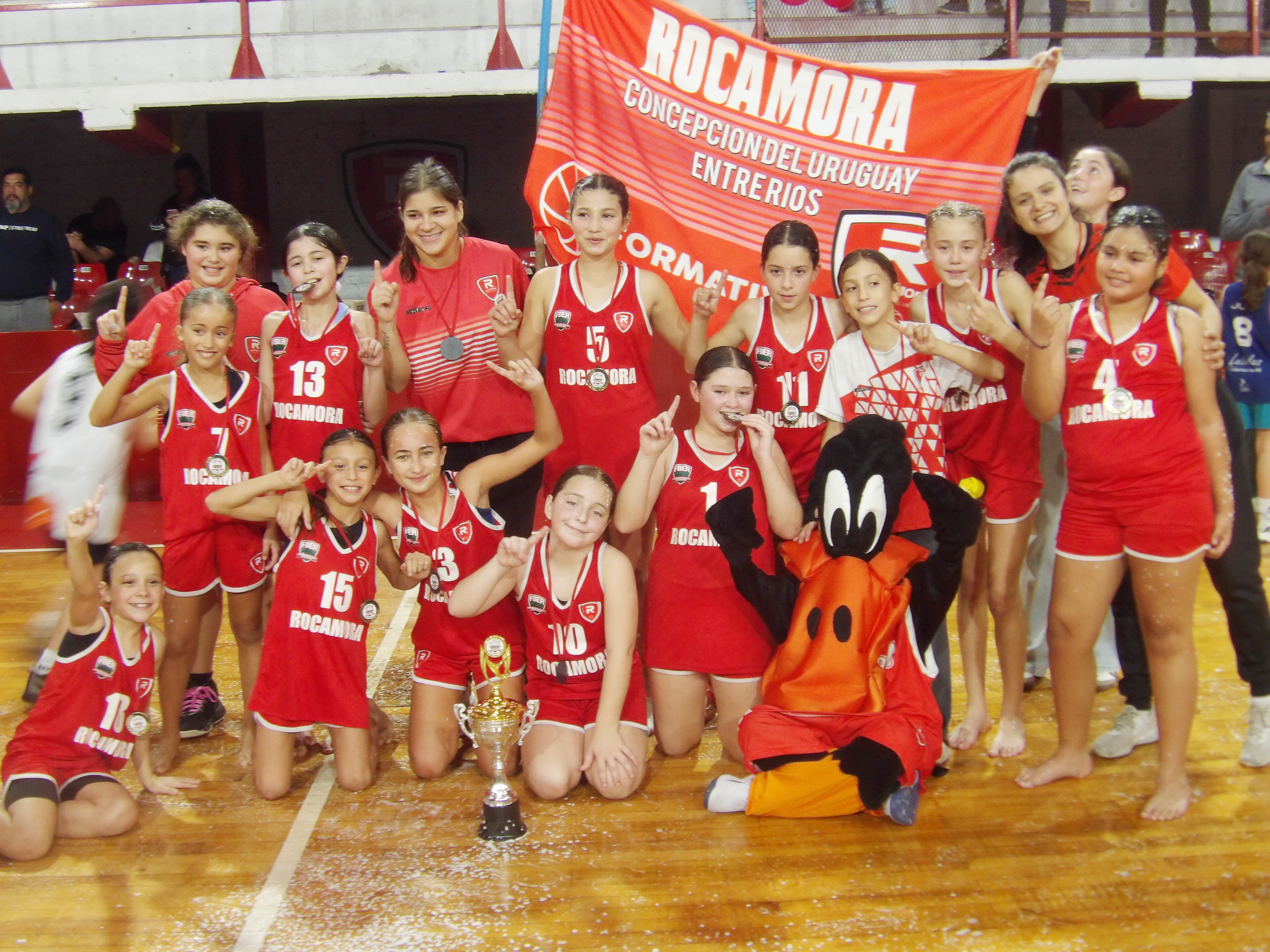 Las Minis son campeonas